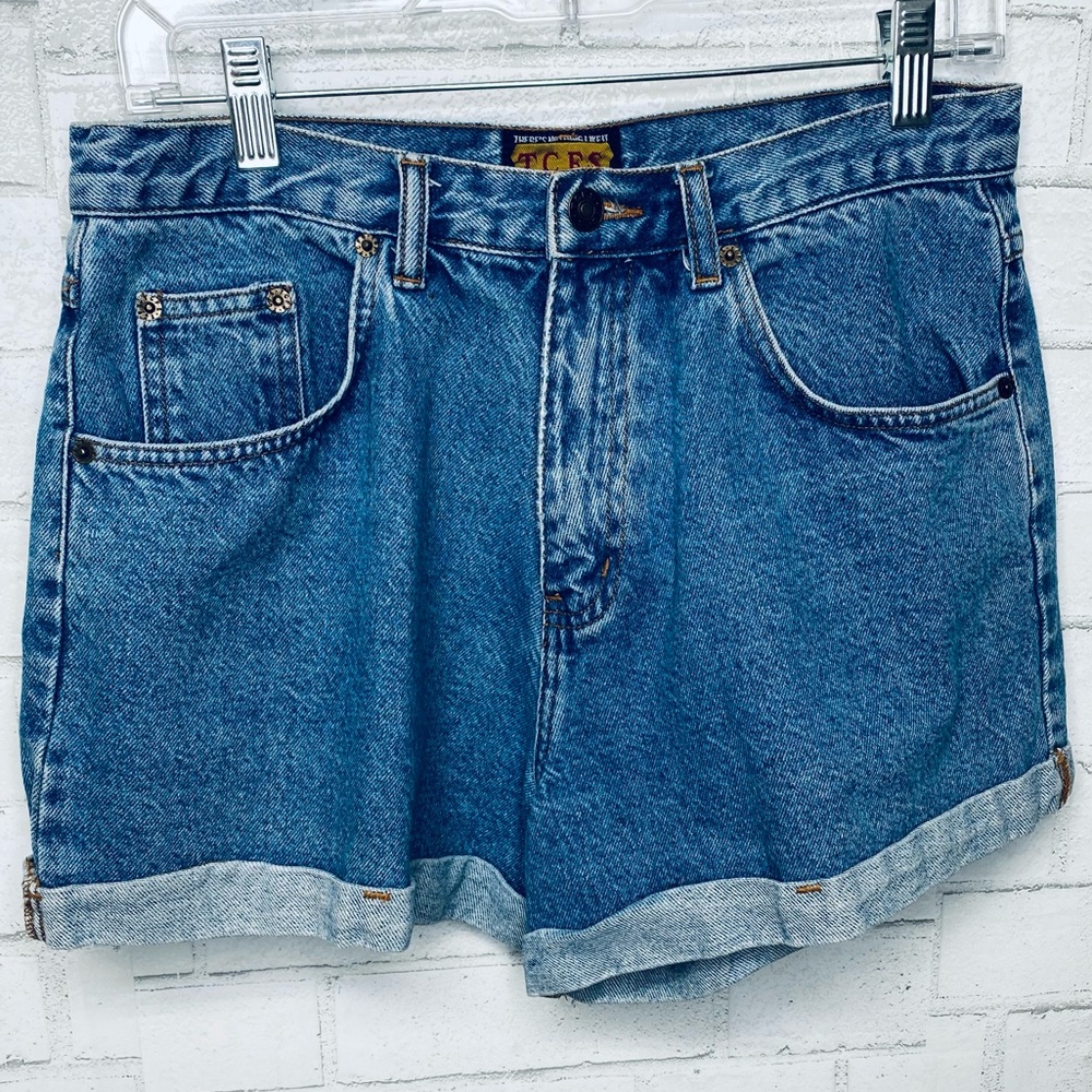 Vintage high waist TCFS mom jean shorts cuffed medium wash size 11